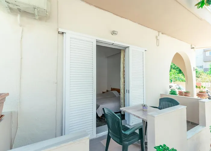 Kuburno House - Spacious - Close To The Kos Town